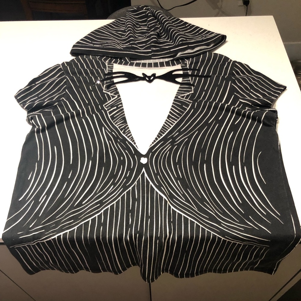 Used 3XL Disney Jack Skellington Hood Shirt Tim Burton’s Nightmare Before Xmas